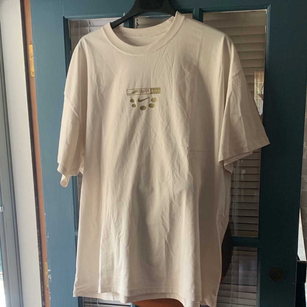 Nike Cream Short Sleeve Tee